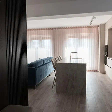 Peak 1799 Cozy Penthouse Lägenhet